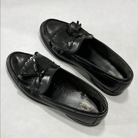 Bass Co Black Leather Loafers w/ Tassels Classic Business...